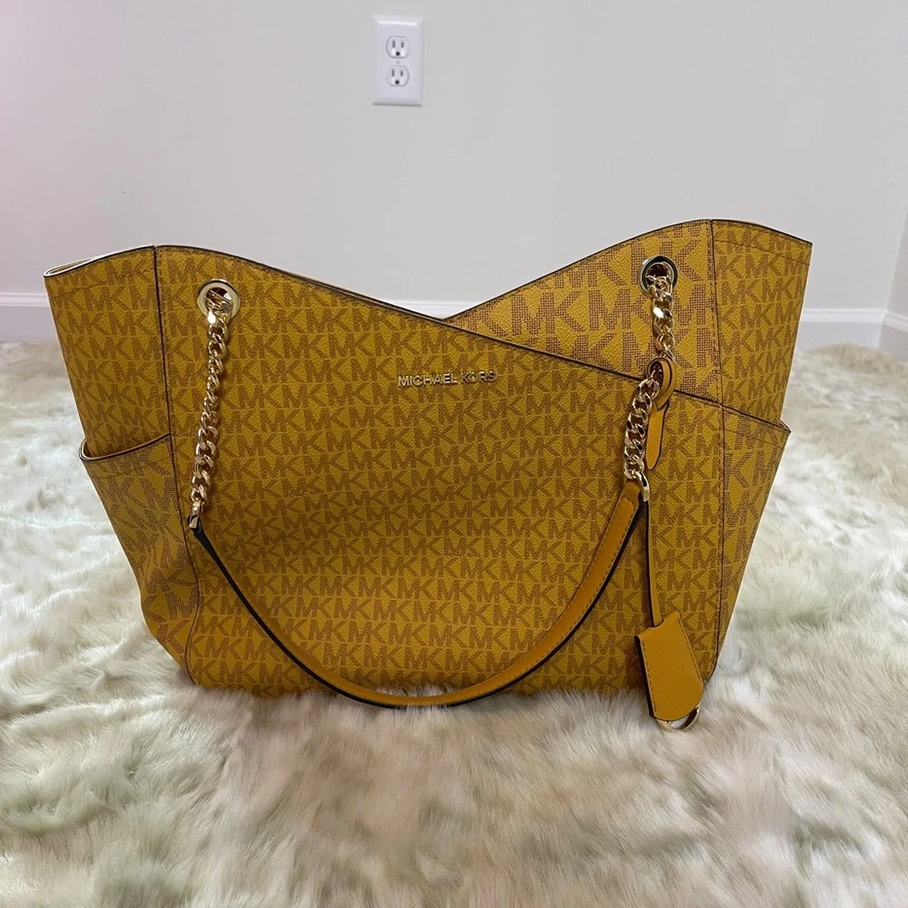 Michael Kors Yellow Tote Bag - Picture 5 of 6